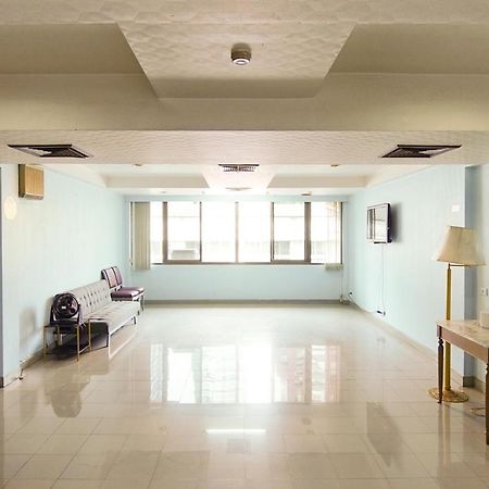 Go Inn V ชิดลม Makkasan Exterior foto