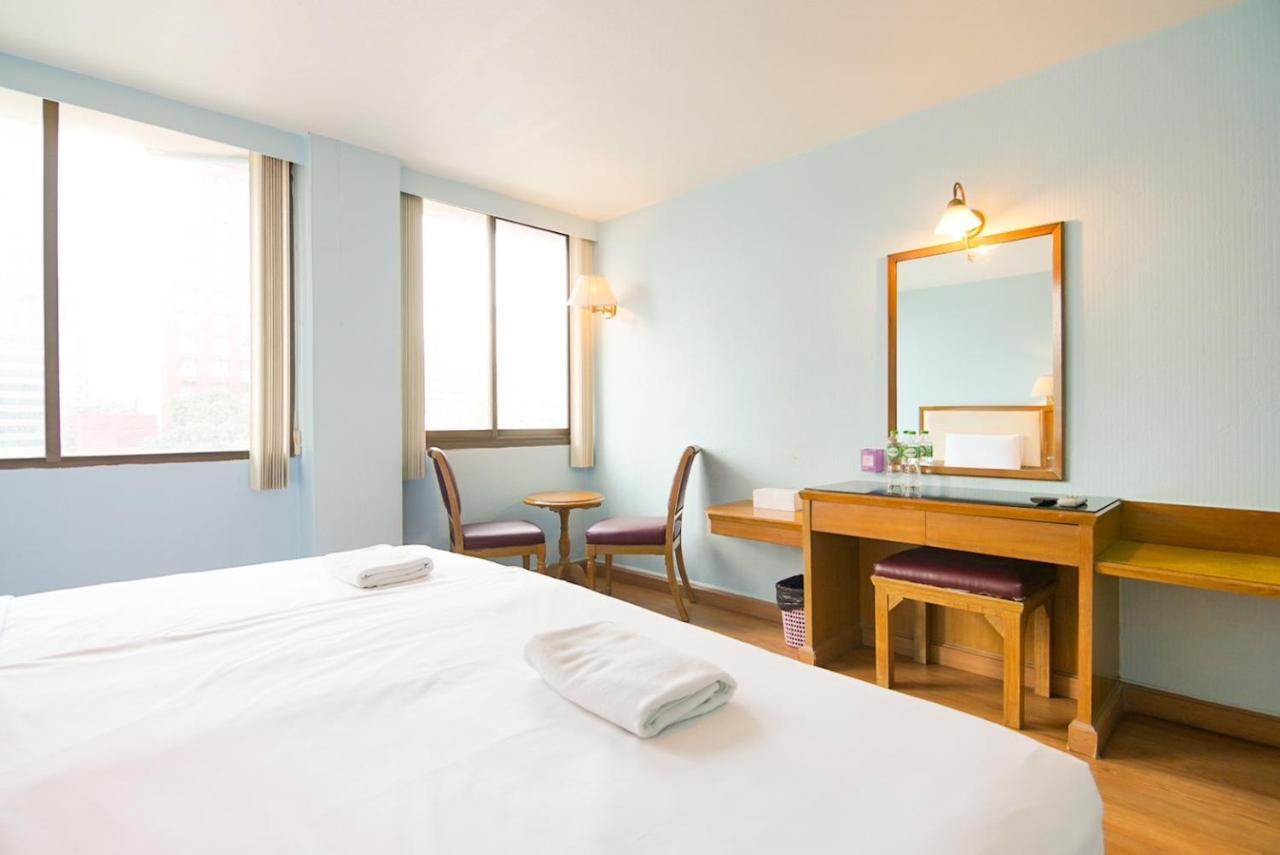 Go Inn V ชิดลม Makkasan Exterior foto