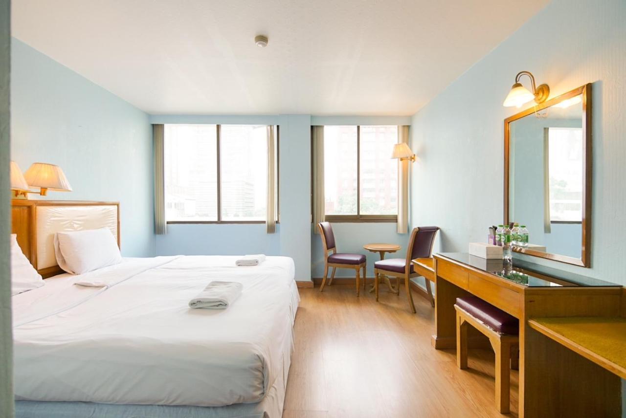 Go Inn V ชิดลม Makkasan Exterior foto