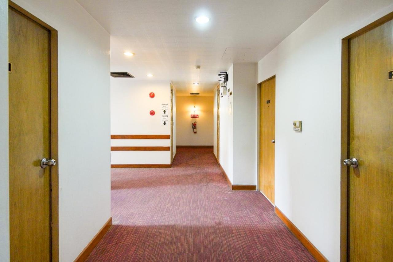 Go Inn V ชิดลม Makkasan Exterior foto
